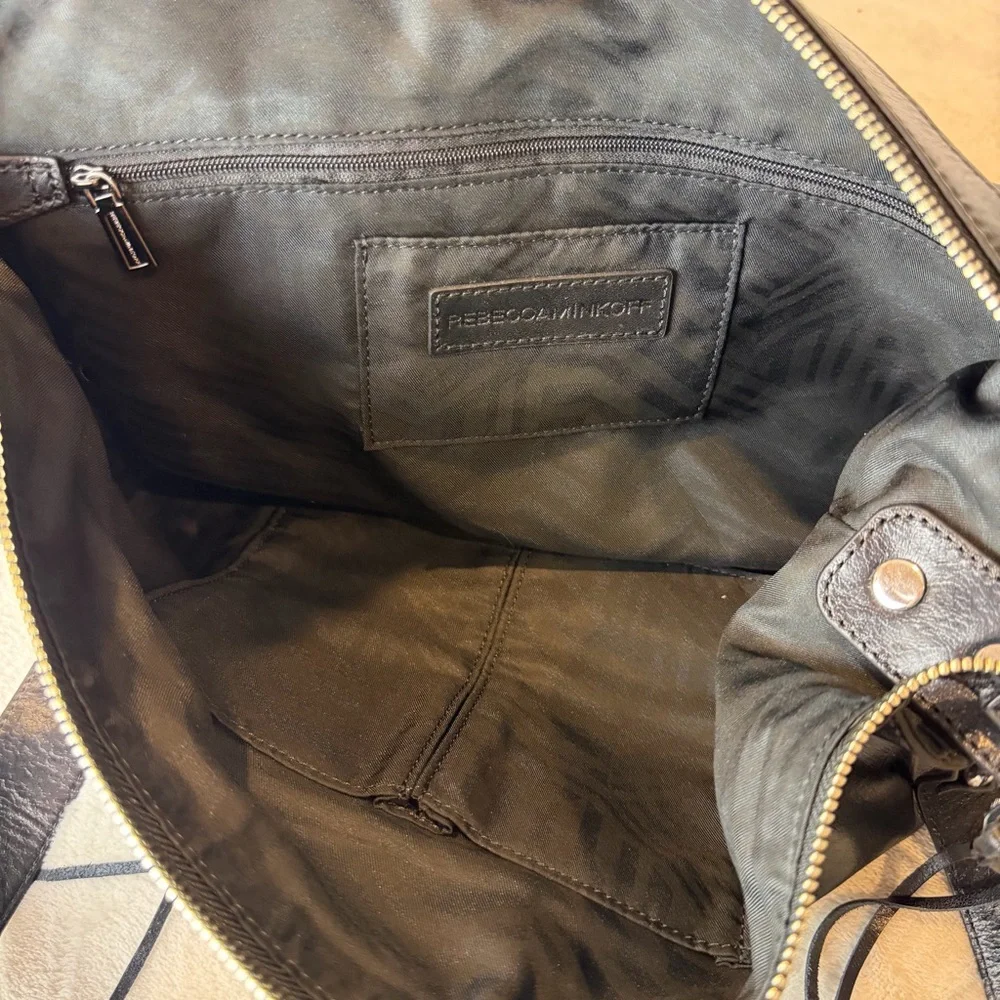 Rebecca Minkoff Regan Black Genuine Leather Tote Shoulder Bag Top Zip strap - Picture 3 of 10